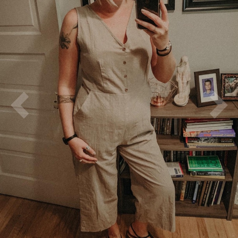 Jumpsuit Casual Button Deep V Neck Sleeveless - Picture 5 of 7